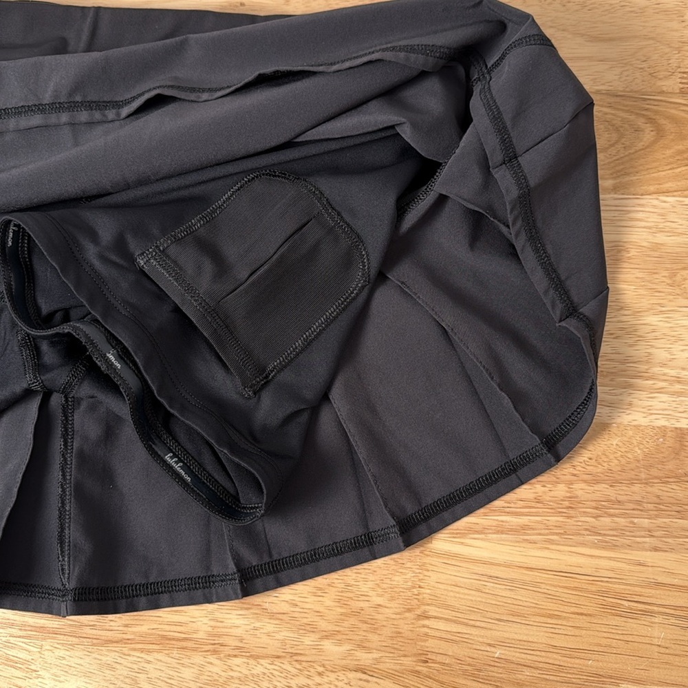 Lululemon Athletica Black pace setter Mini Skirt - Picture 13 of 16